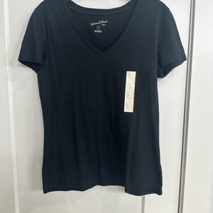 Universal Thread Black V-Neck Short Sleeve Tee